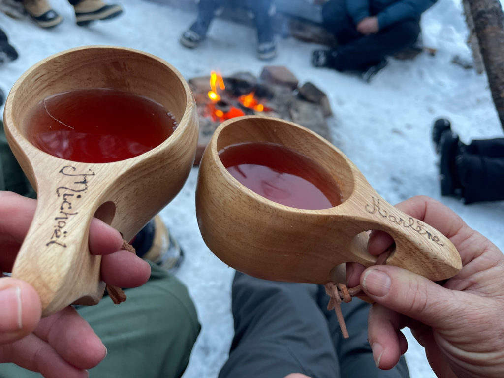 partage au coin du feu en laponie suédoise