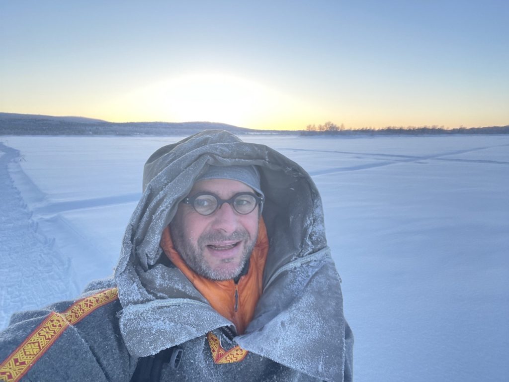 Michael ROUHAUD organisateur de voyage en raquette à neige en laponie suédoise