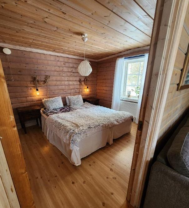 chambre dans un chalet au camp de pêche de Mellanström en laponie suédoise